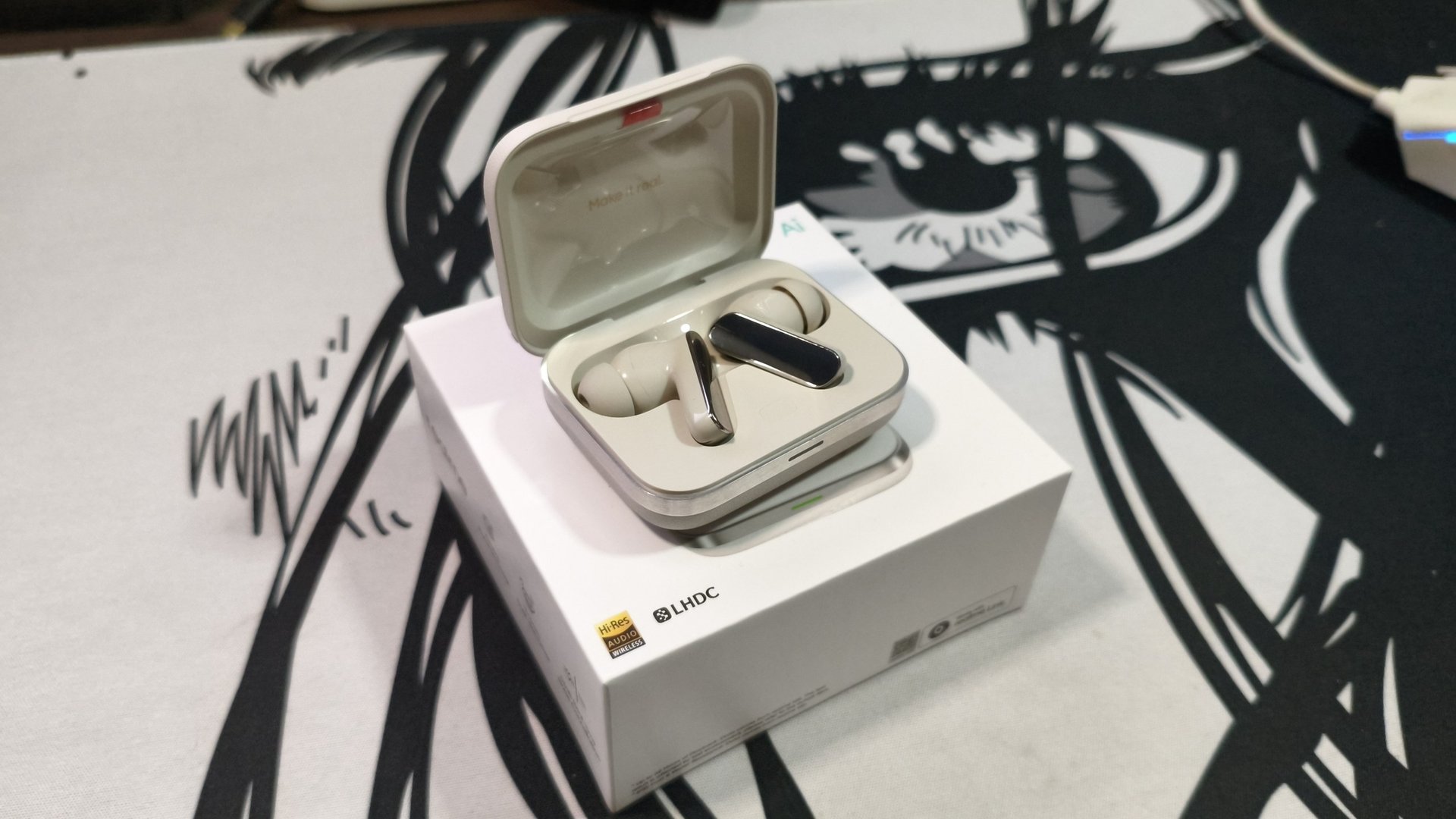 realme Buds Air 7 Pro готовы к любым сценариям: поддержка одновременного подключения к двум устройствам (Multipoint) и мгновенный переход в игровой режим
